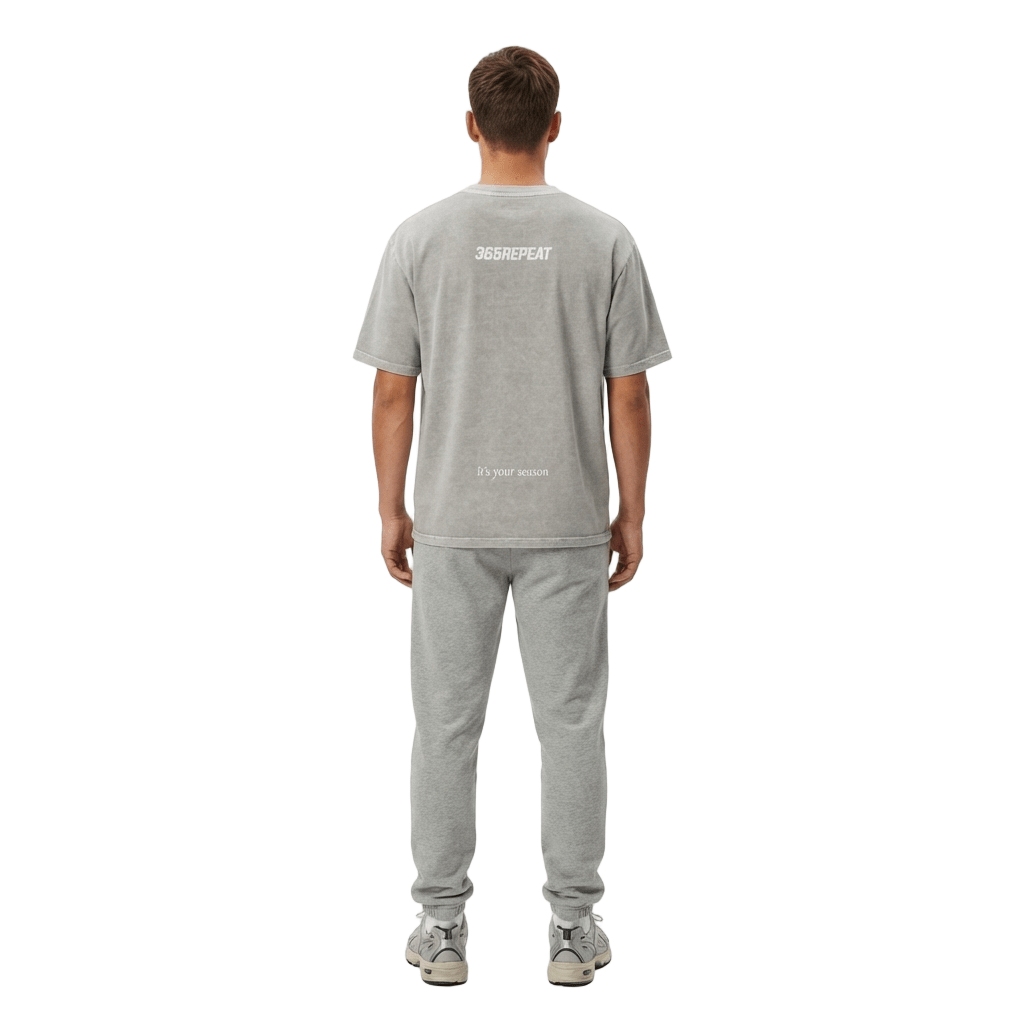 "lock in" Oversized Performance Tee