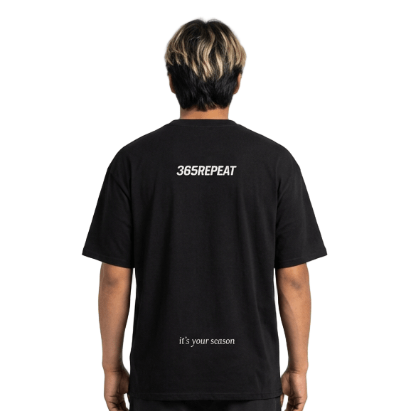 "lock in" Oversized Performance Tee